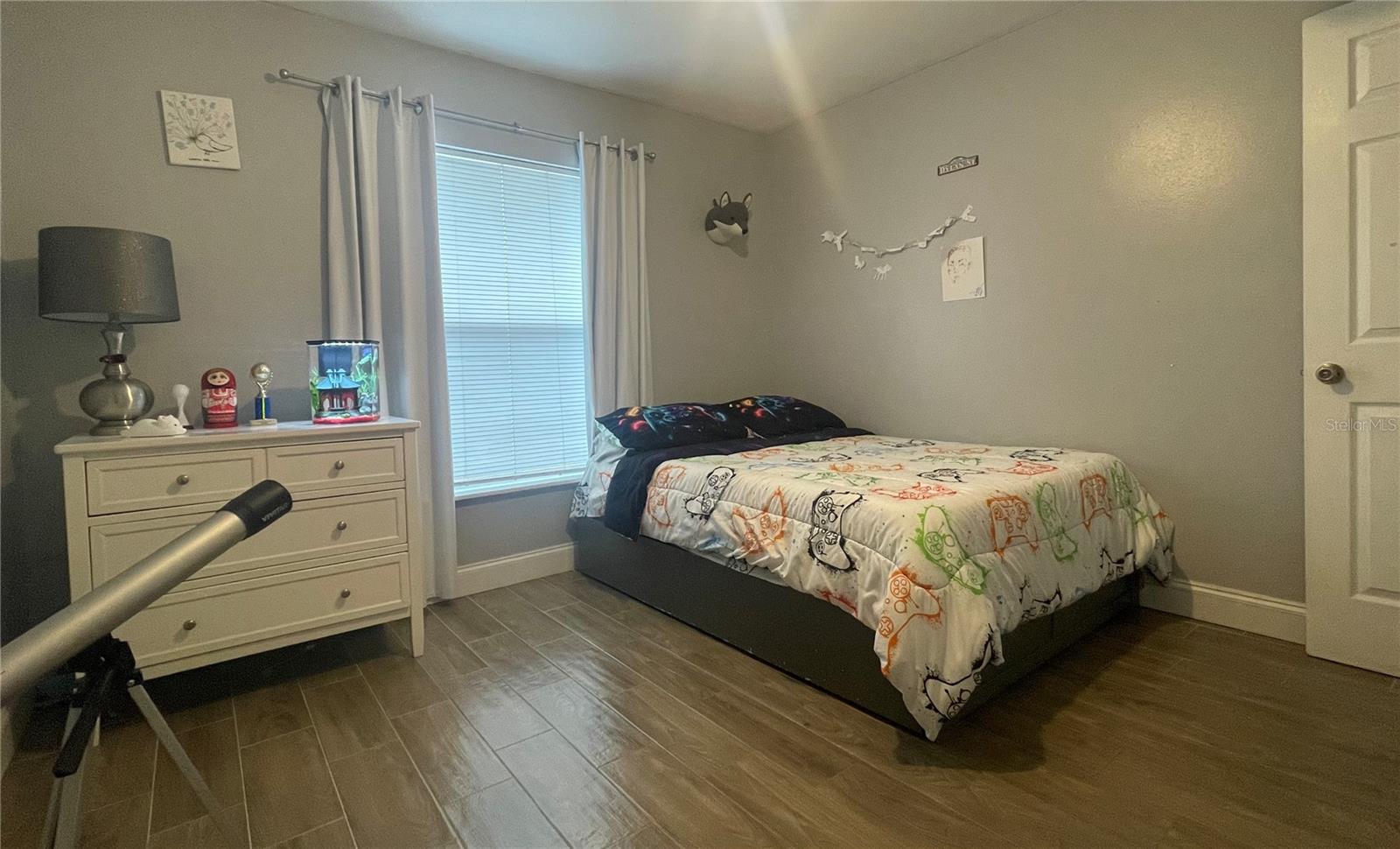 FORSYTH POINTE - Residential