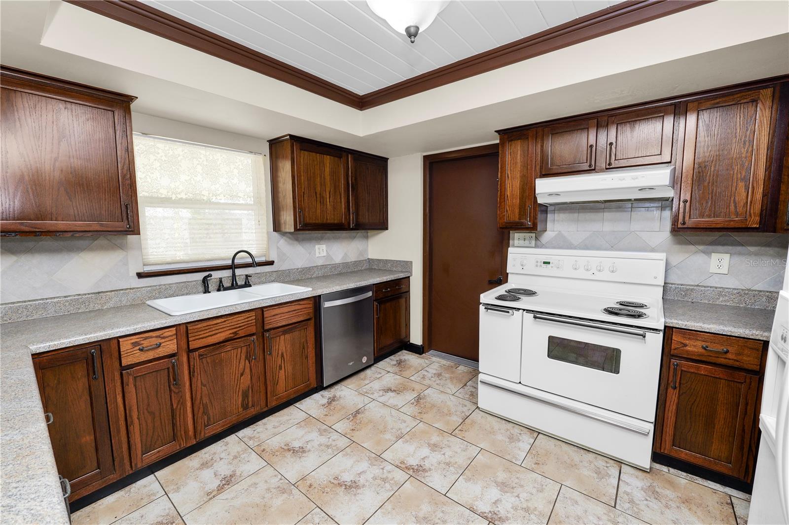 PINE LAKE SUB - Residential