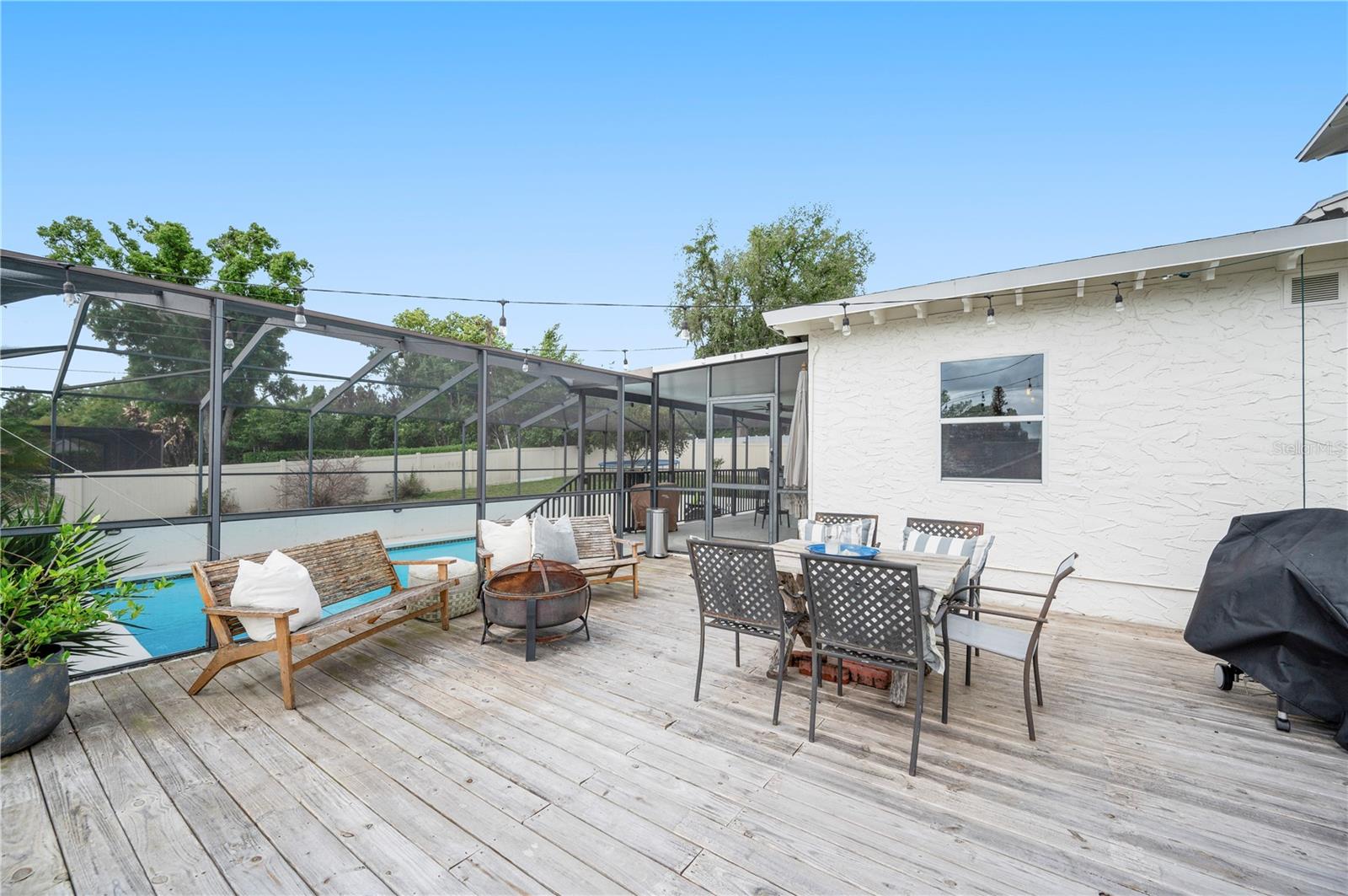 FAIRLINGTON SEC 6 - Residential