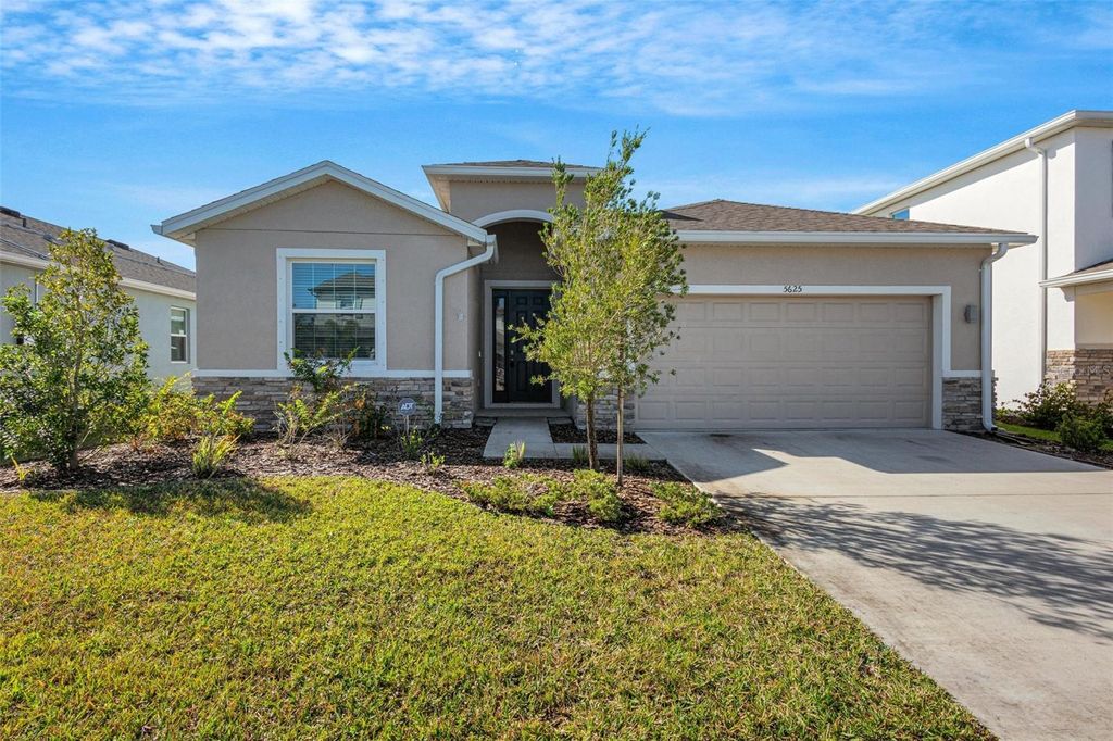 Photo of 5625 Soft Skies Drive, Sarasota, FL 34238 (MLS # A4677533)