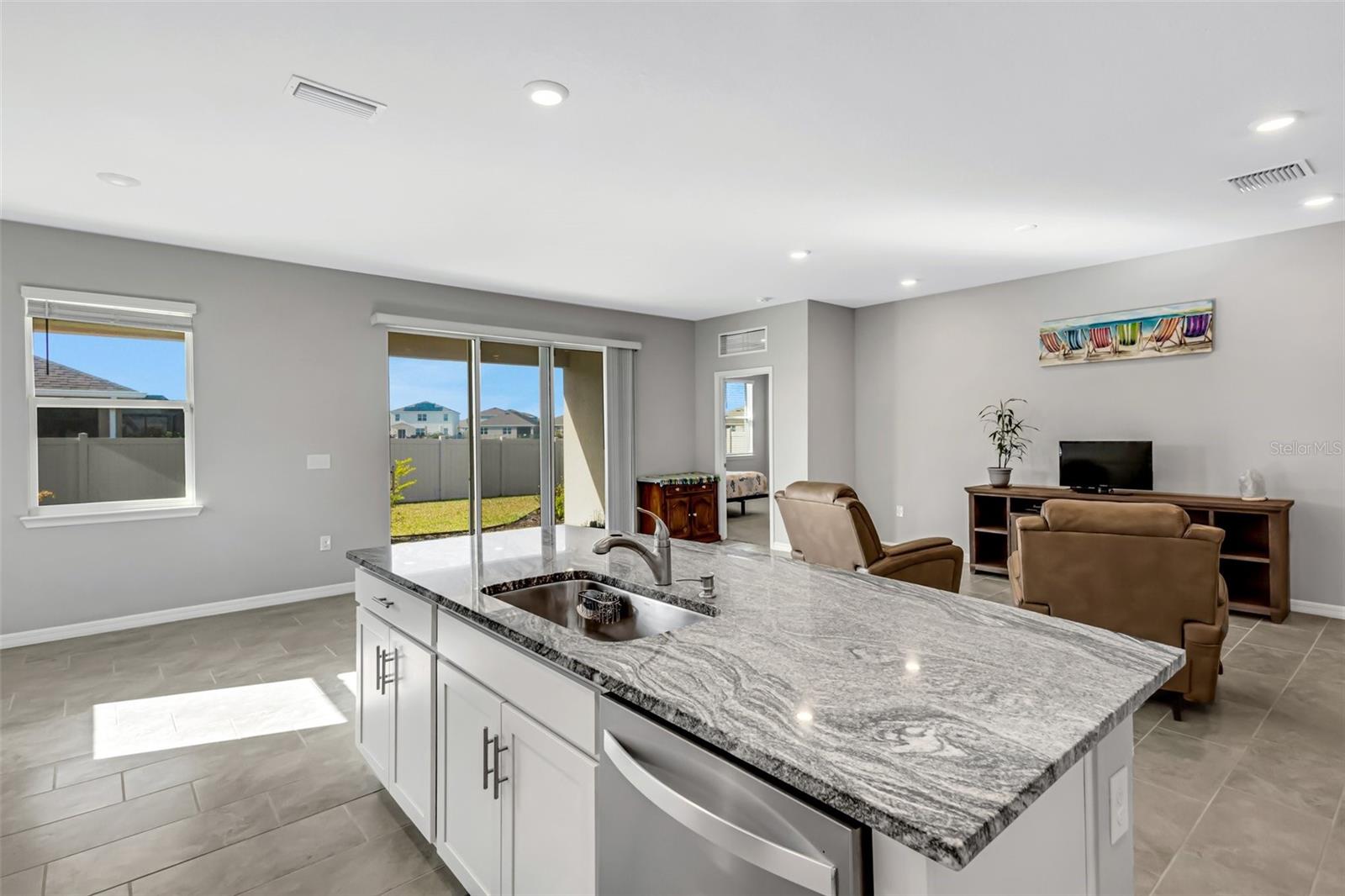 PROMENADE ESTATES PH 1 - Residential