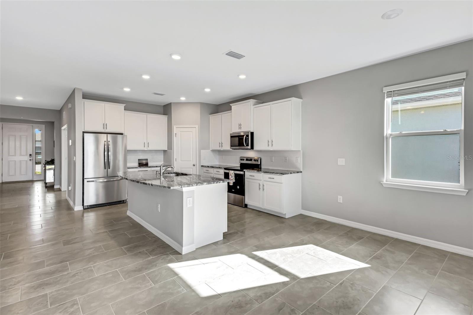 PROMENADE ESTATES PH 1 - Residential