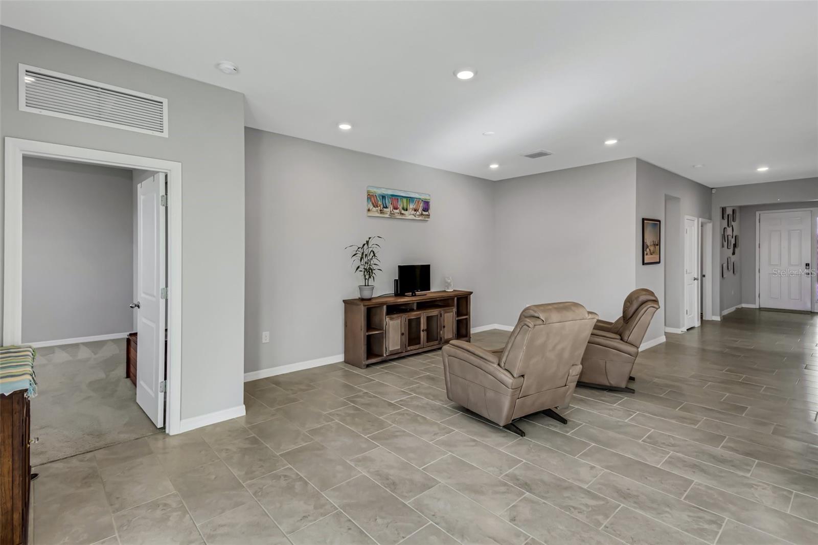 PROMENADE ESTATES PH 1 - Residential