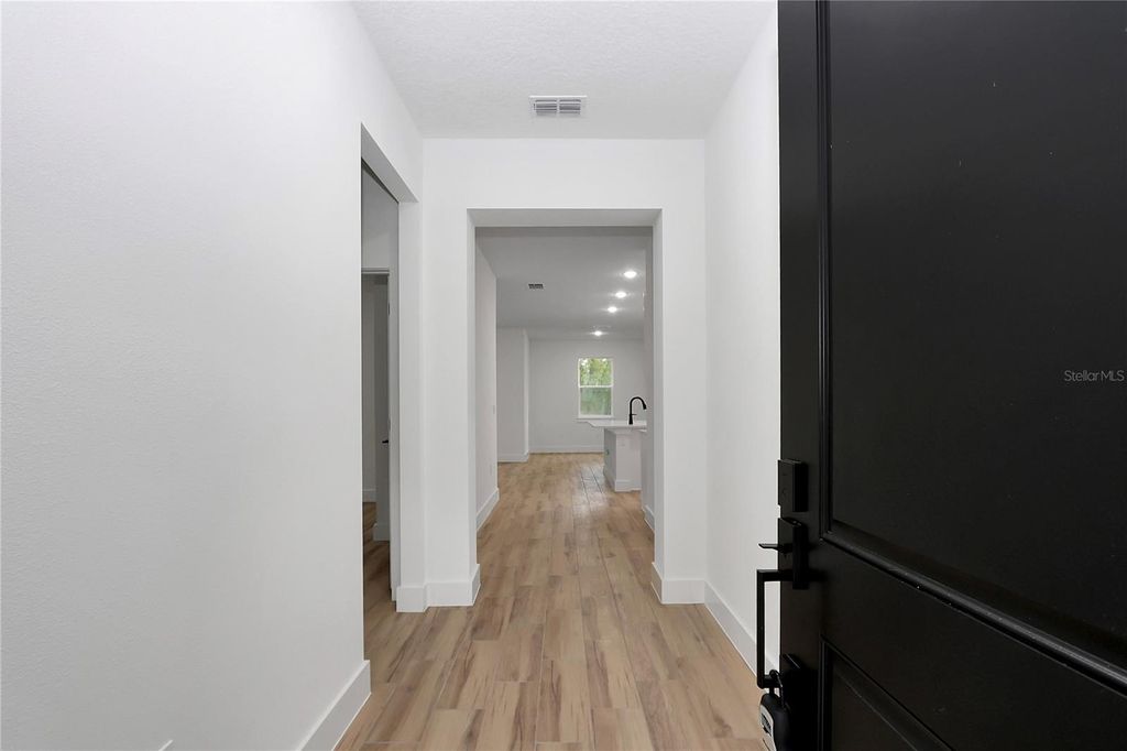 Photo of 12212 SW 90th Place, Dunnellon, FL 34432 (MLS # O6322550)