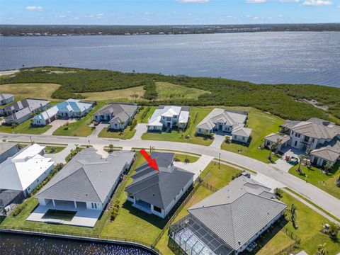 A home in PALMETTO