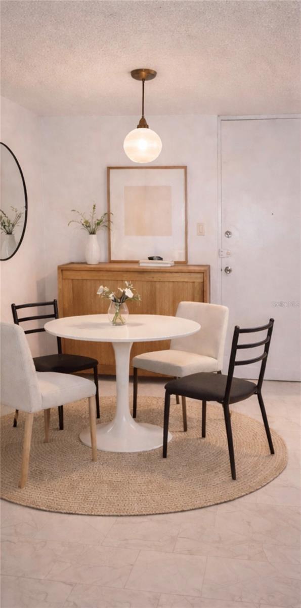 THE REEF CONDOMINIUM - Residential