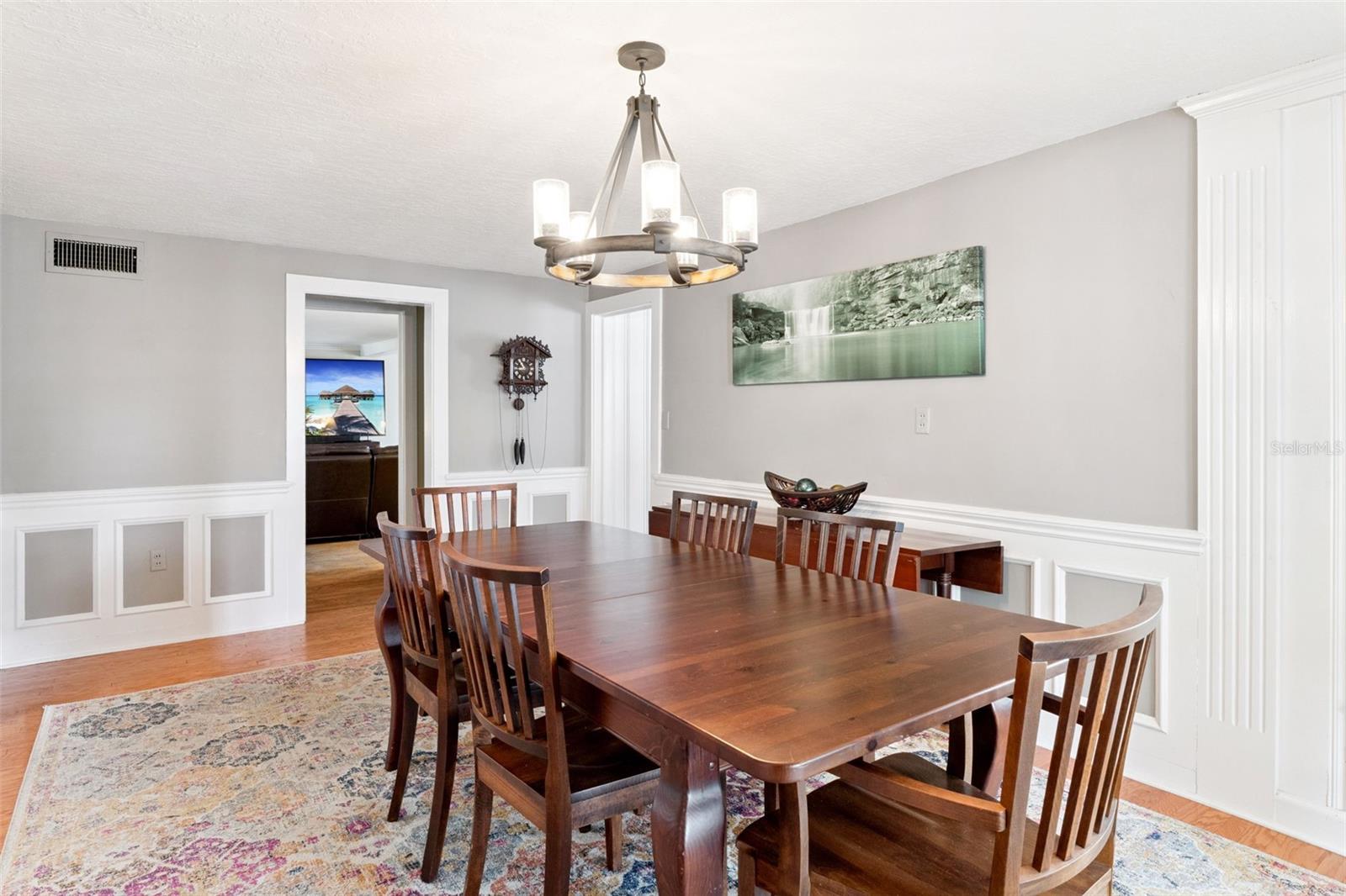 MIDDLEBROOK OAKS - Residential