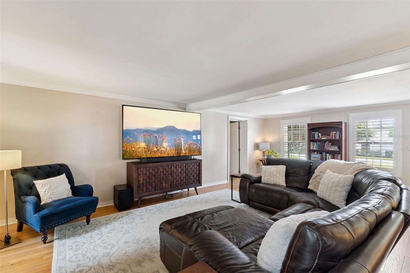 MIDDLEBROOK OAKS - Residential