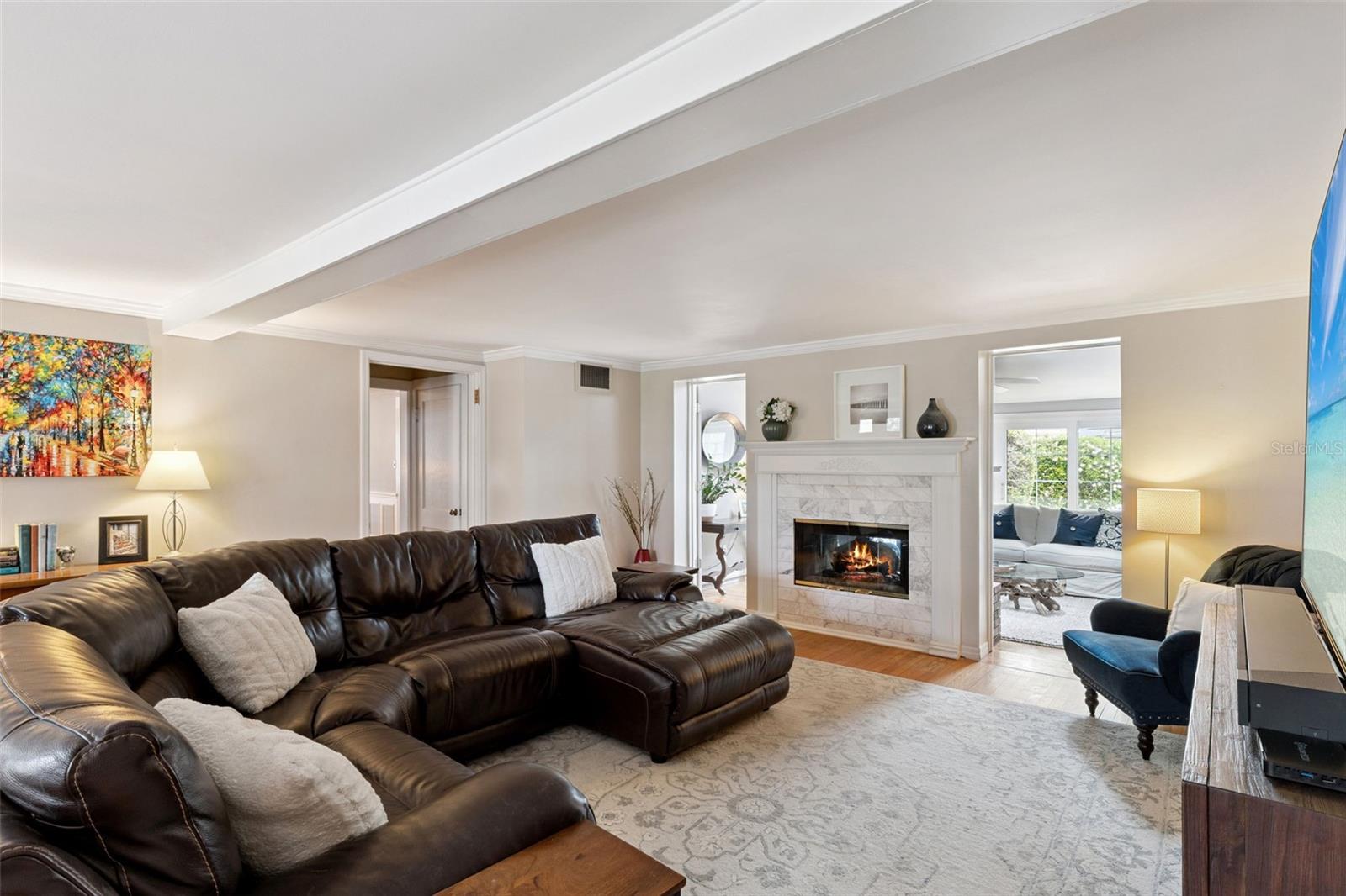 MIDDLEBROOK OAKS - Residential