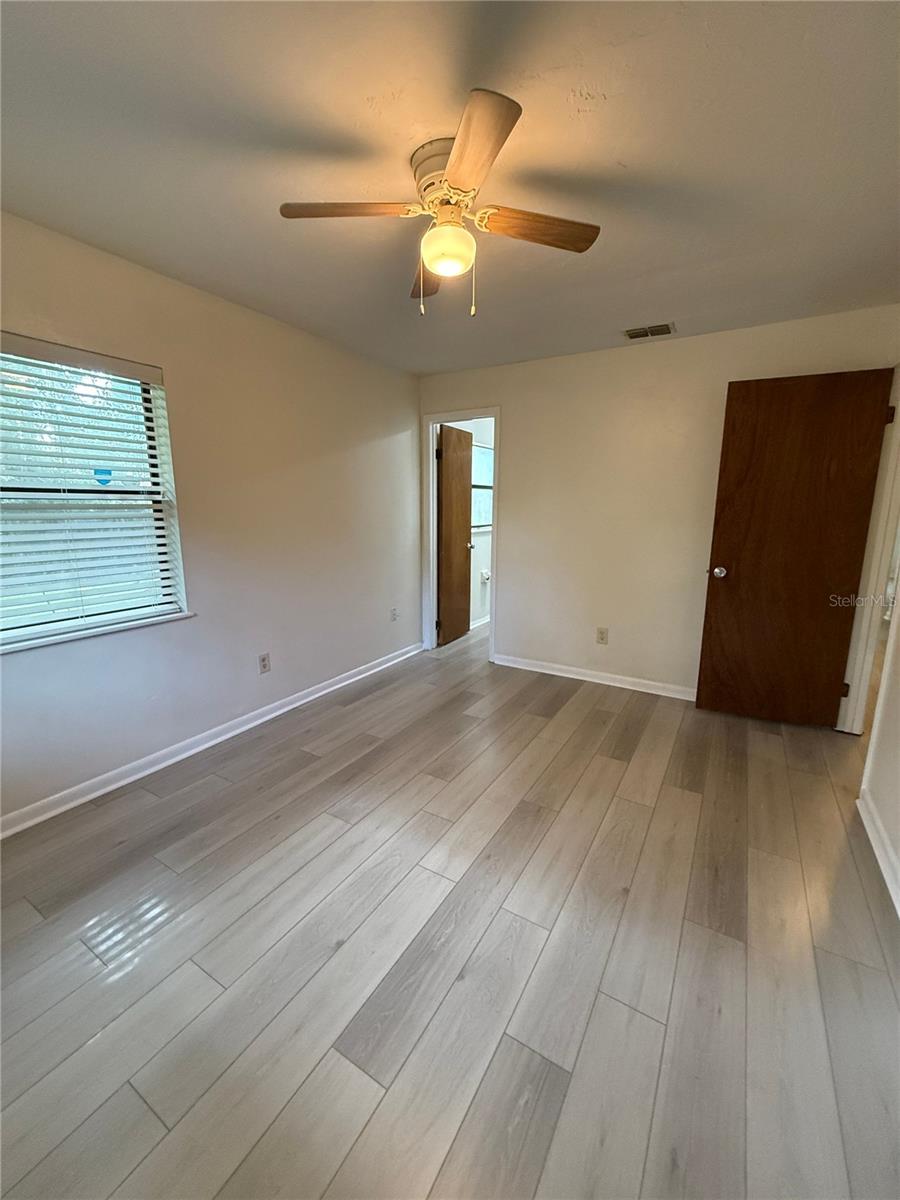 TRACY TERRACE - Residential Lease