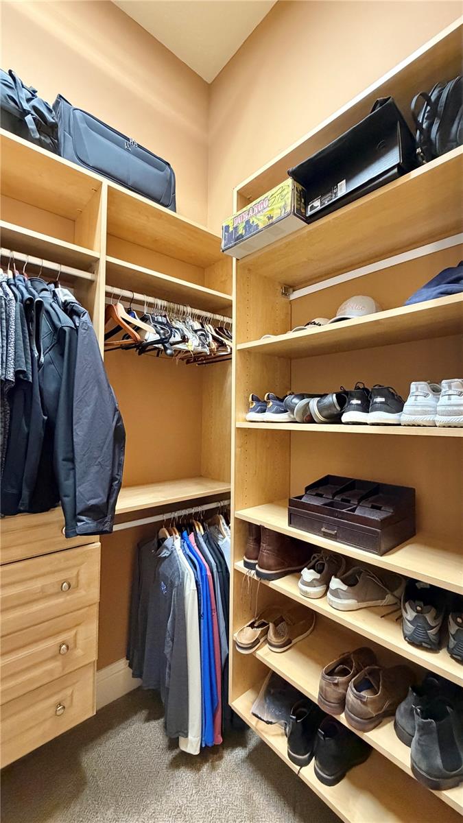 JULIETTE FALLS - Residential