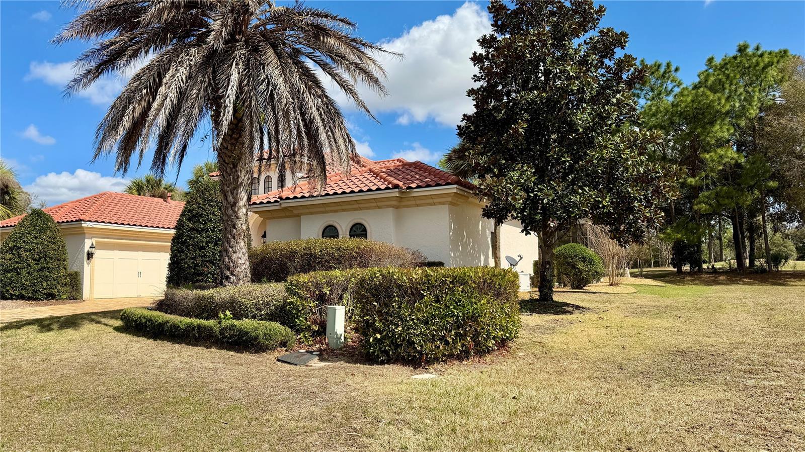 JULIETTE FALLS - Residential