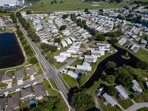 Manufactured Home in POLK CITY FL 8926 ISLAND VIEW DRIVE 27.jpg