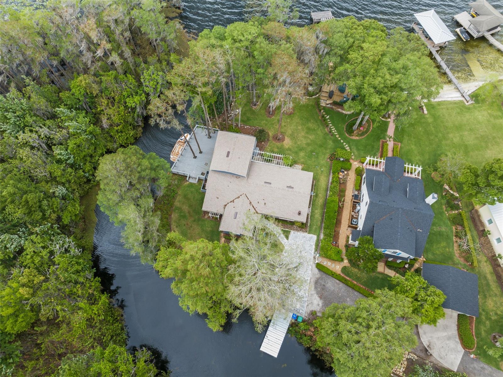 MUNGER & CO SUB - Residential