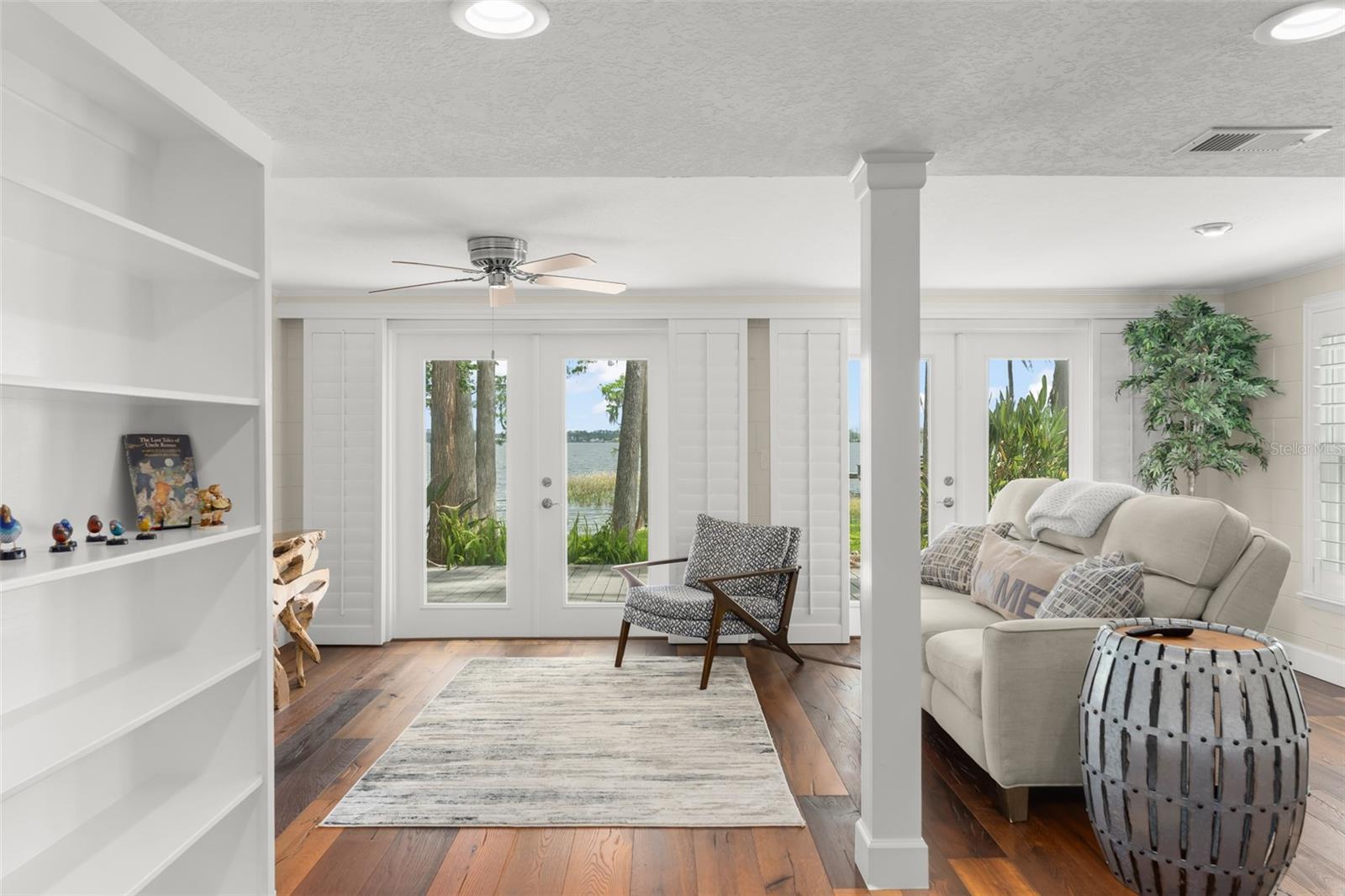 MUNGER & CO SUB - Residential