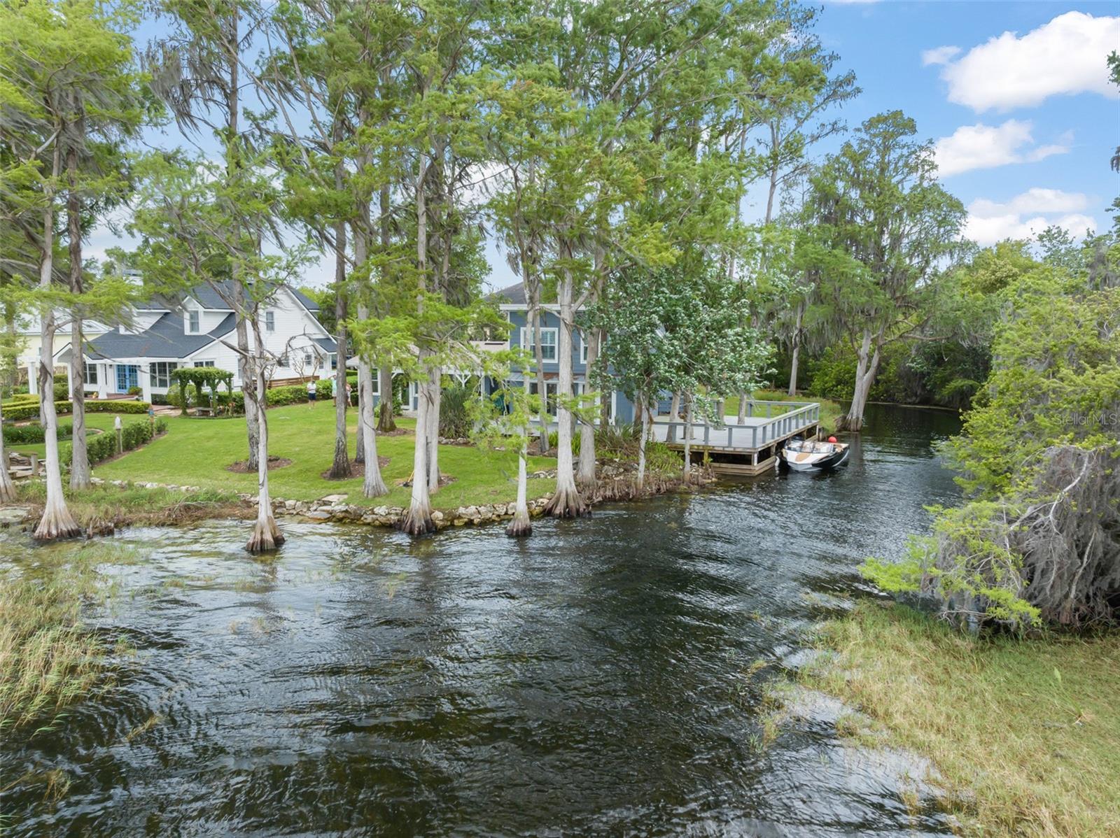 10400 LAKE COTTAGE LANE