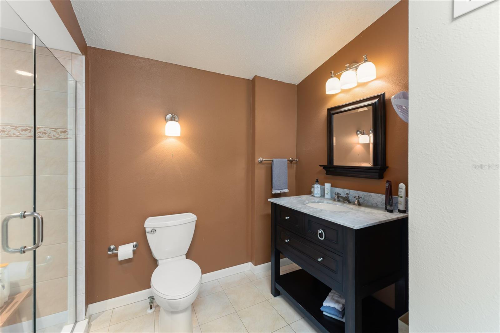 MUNGER & CO SUB - Residential