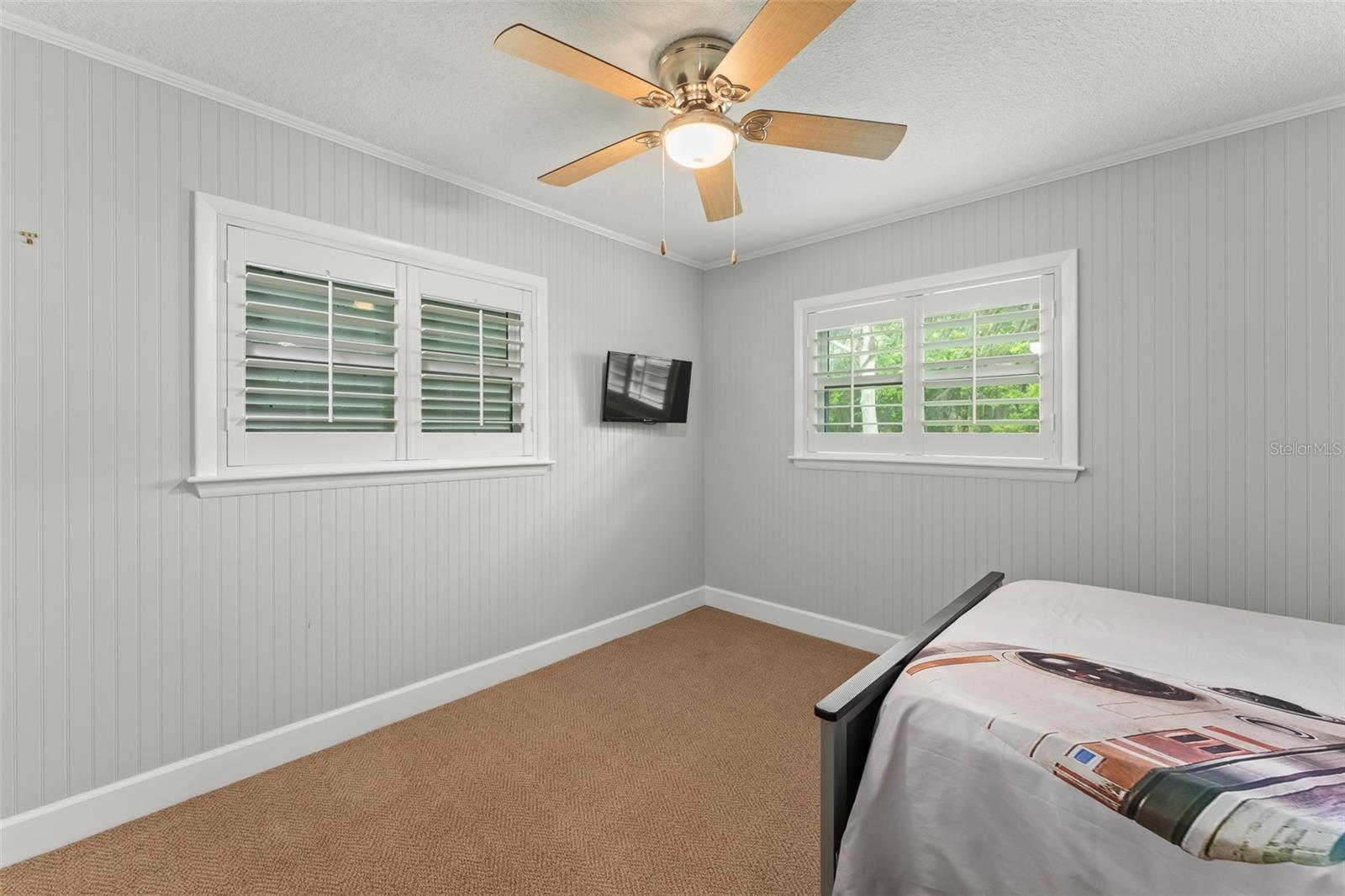 MUNGER & CO SUB - Residential