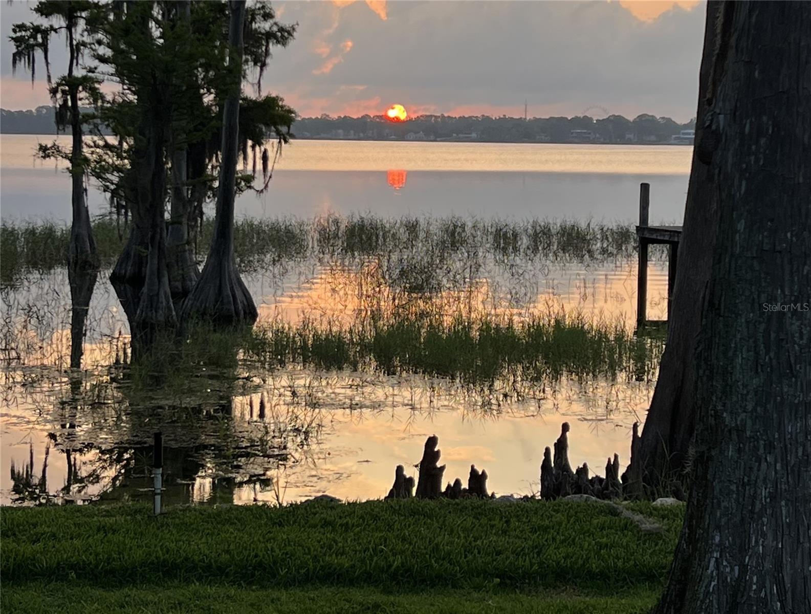 MUNGER & CO SUB - Residential