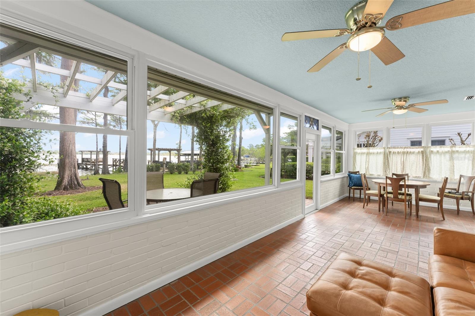 MUNGER & CO SUB - Residential