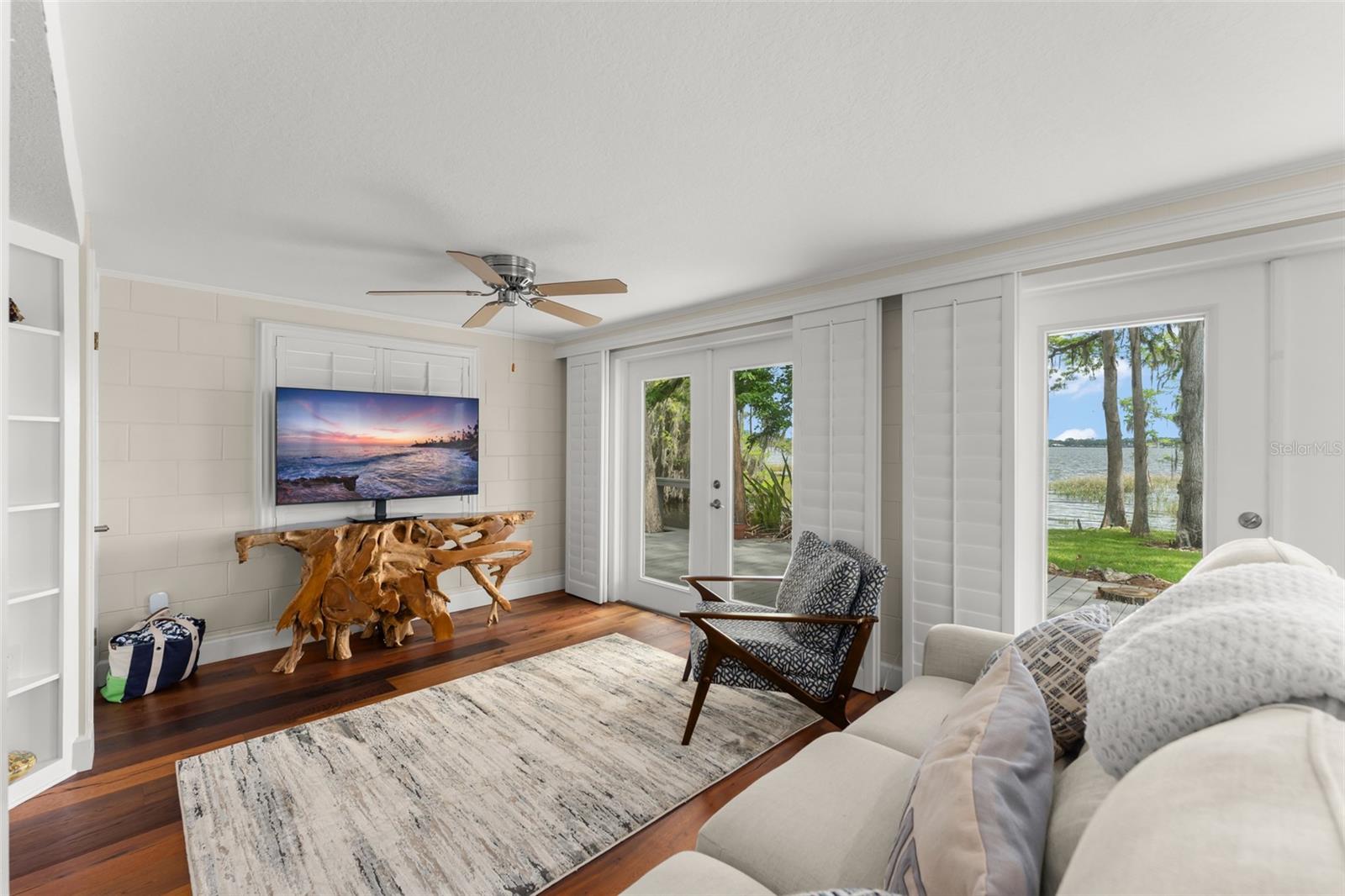 MUNGER & CO SUB - Residential