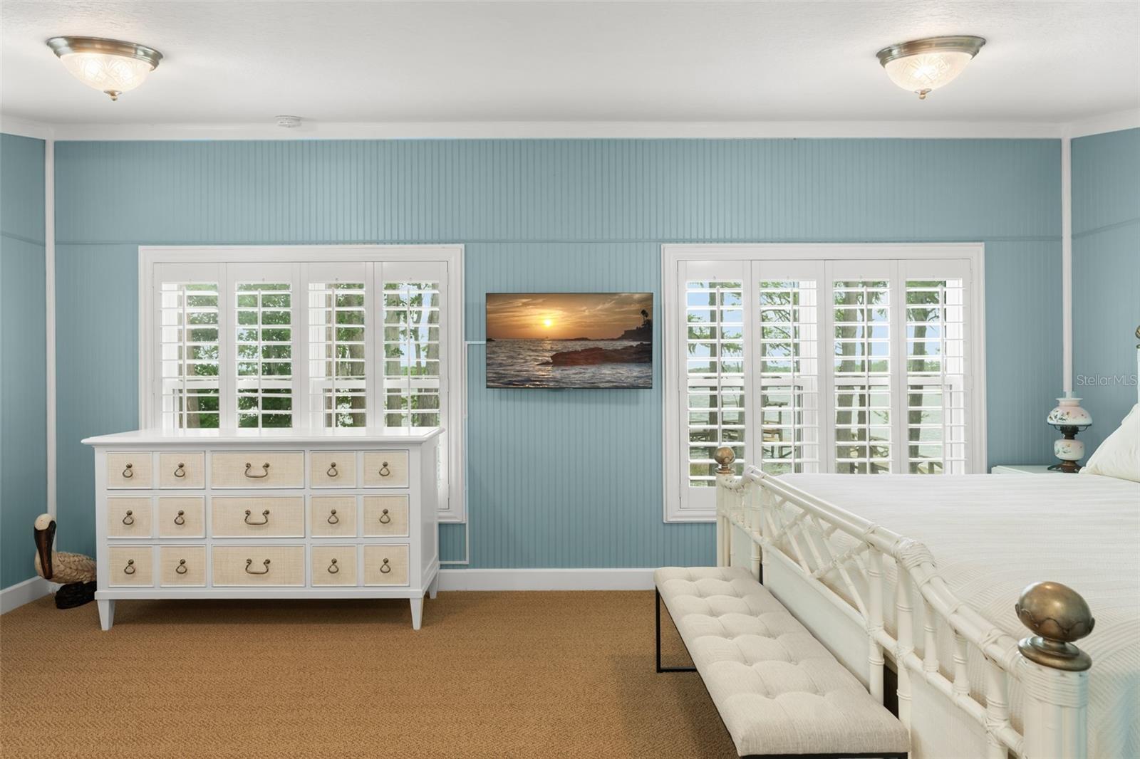 MUNGER & CO SUB - Residential