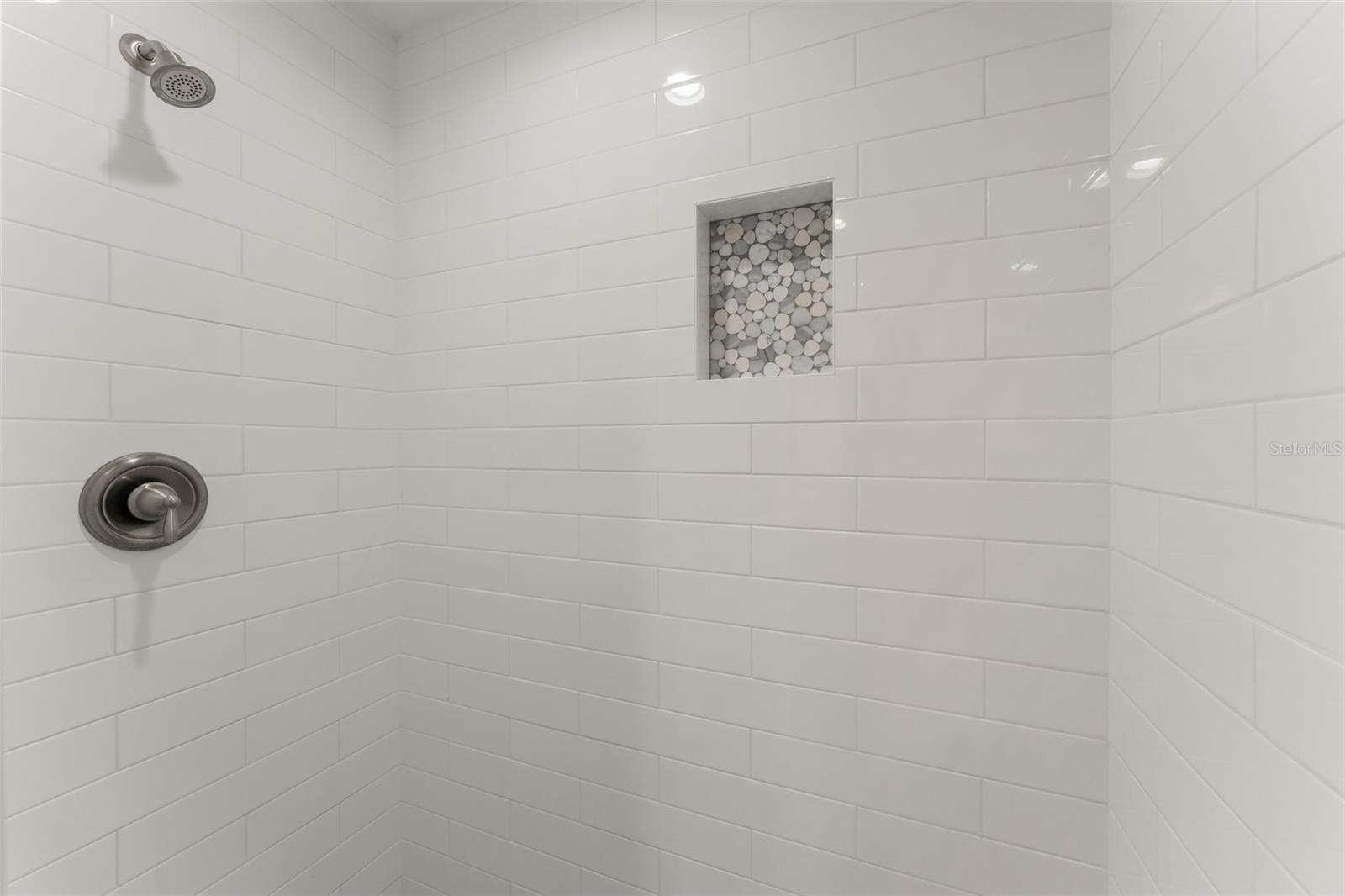 MUNGER & CO SUB - Residential