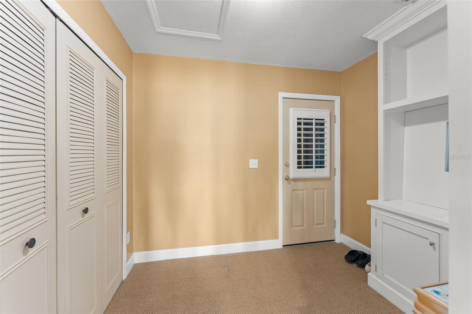 MUNGER & CO SUB - Residential