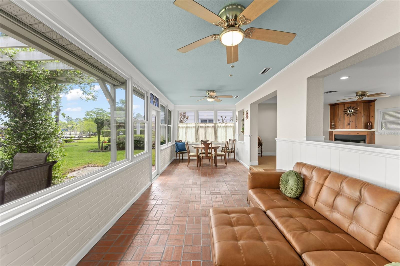 MUNGER & CO SUB - Residential