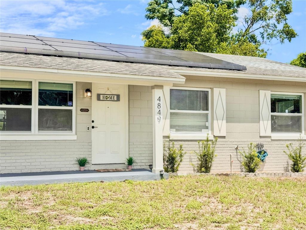 Photo of 4849 Victory Drive, Orlando, FL 32808 (MLS # O6348294)