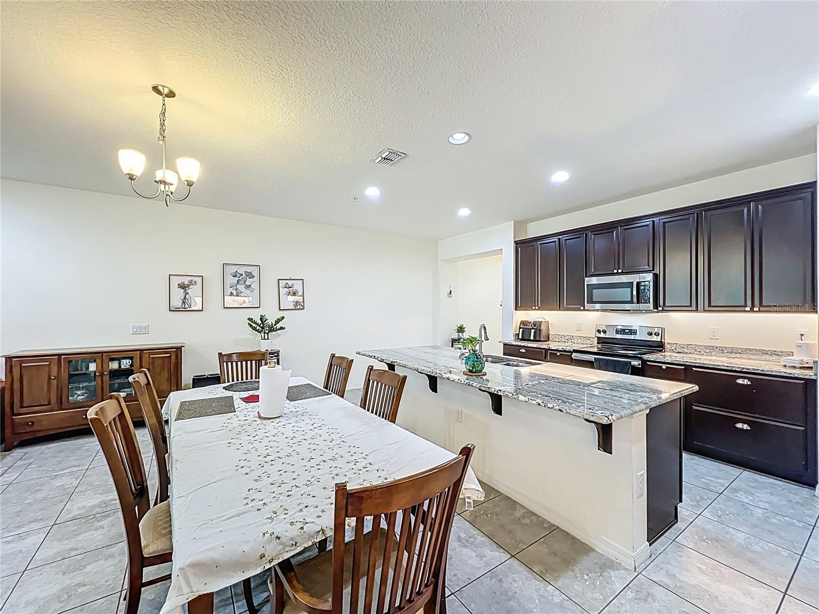 THORNBROOKE PH 5 - Residential