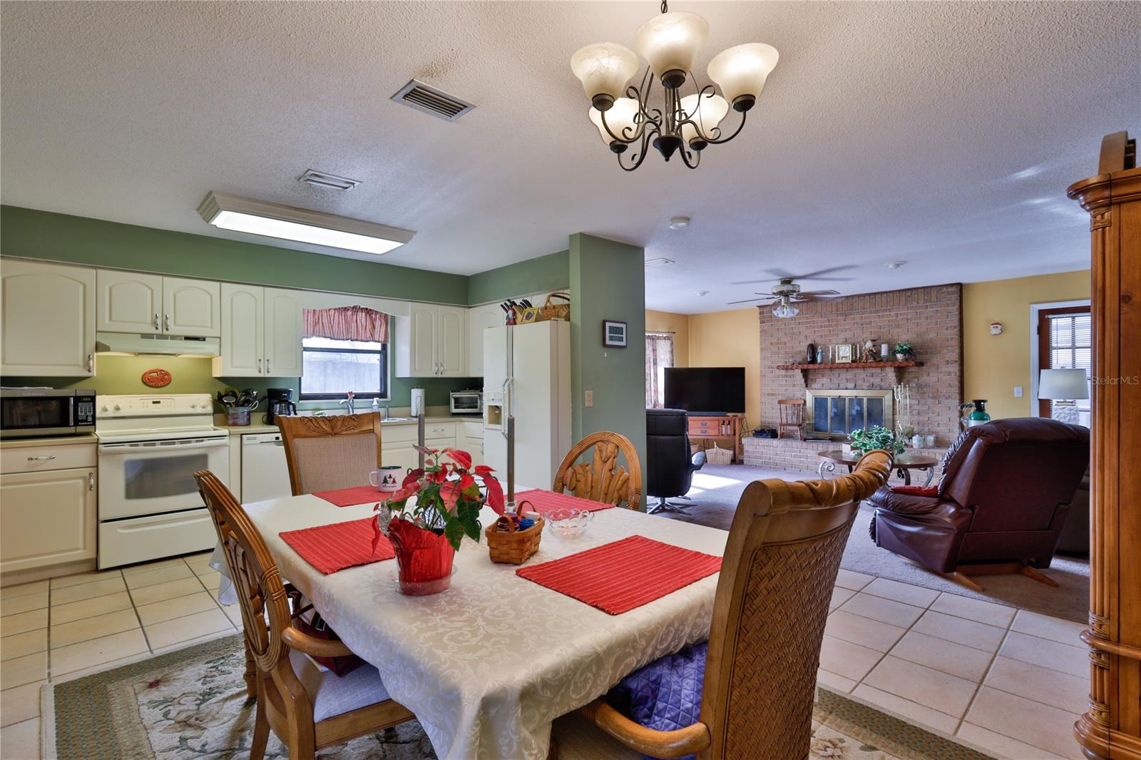 Florida Shores 01 - Residential