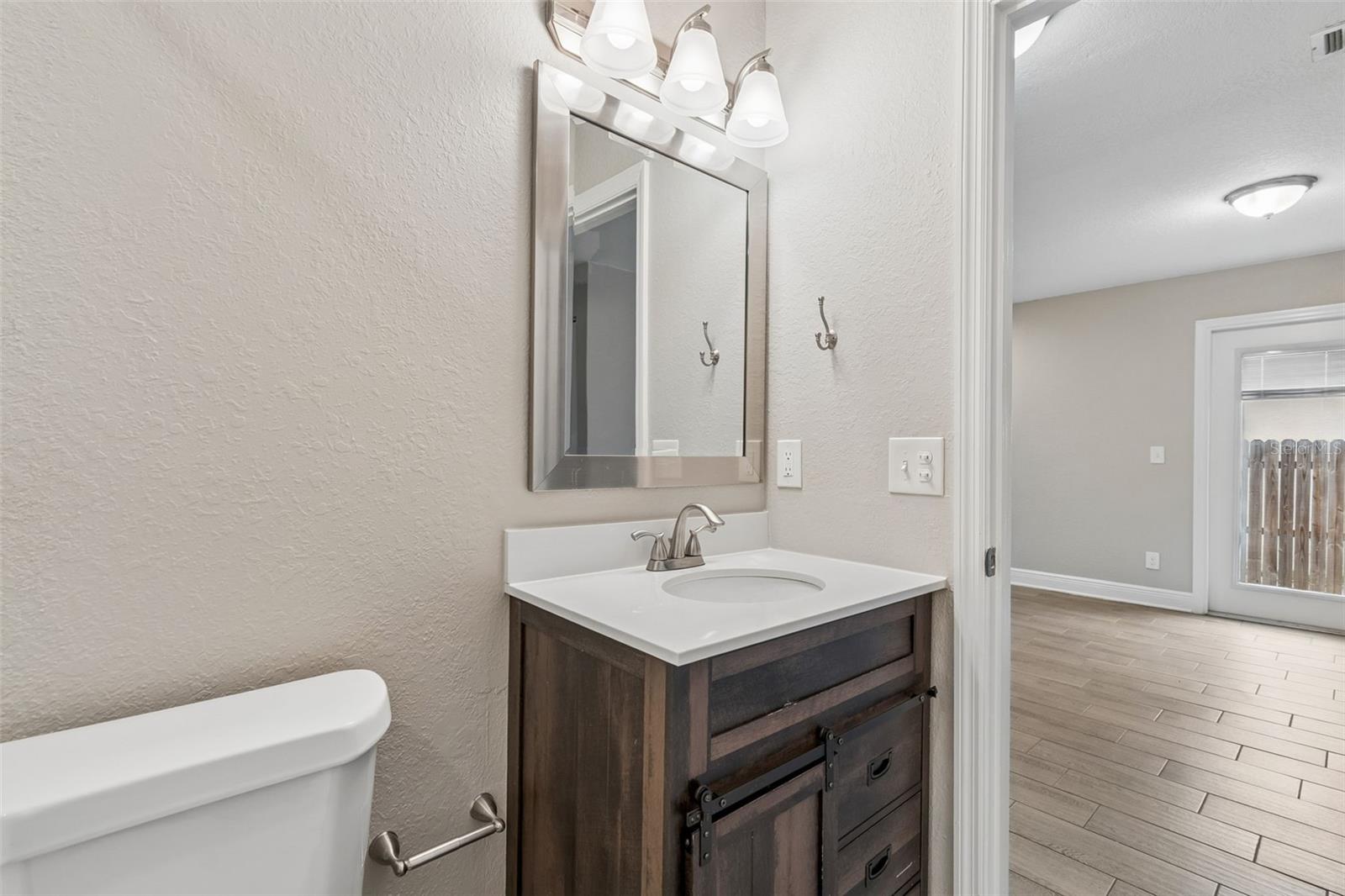 AVON SPGS - Residential