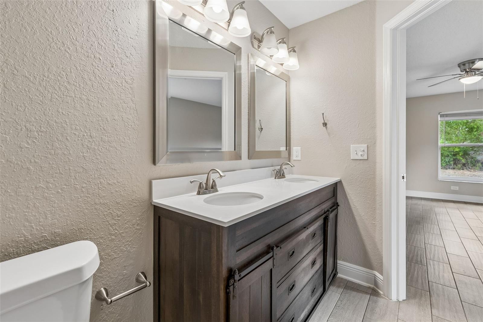 AVON SPGS - Residential