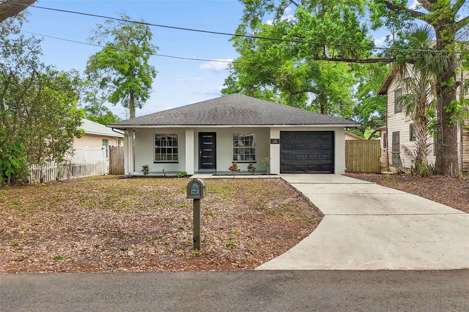 AVON SPGS - Residential