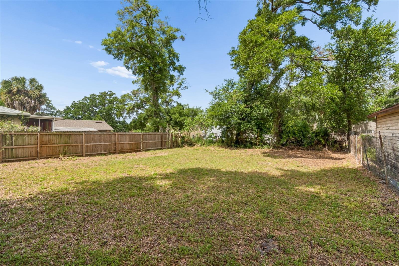 AVON SPGS - Residential