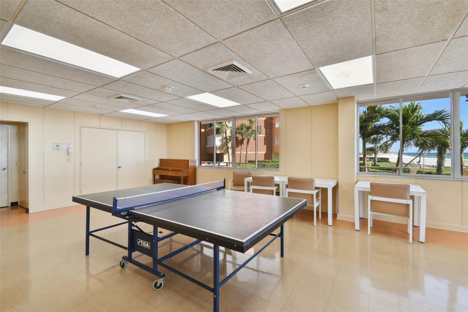 REDINGTON TOWERS 1 CONDO - Residential Lease