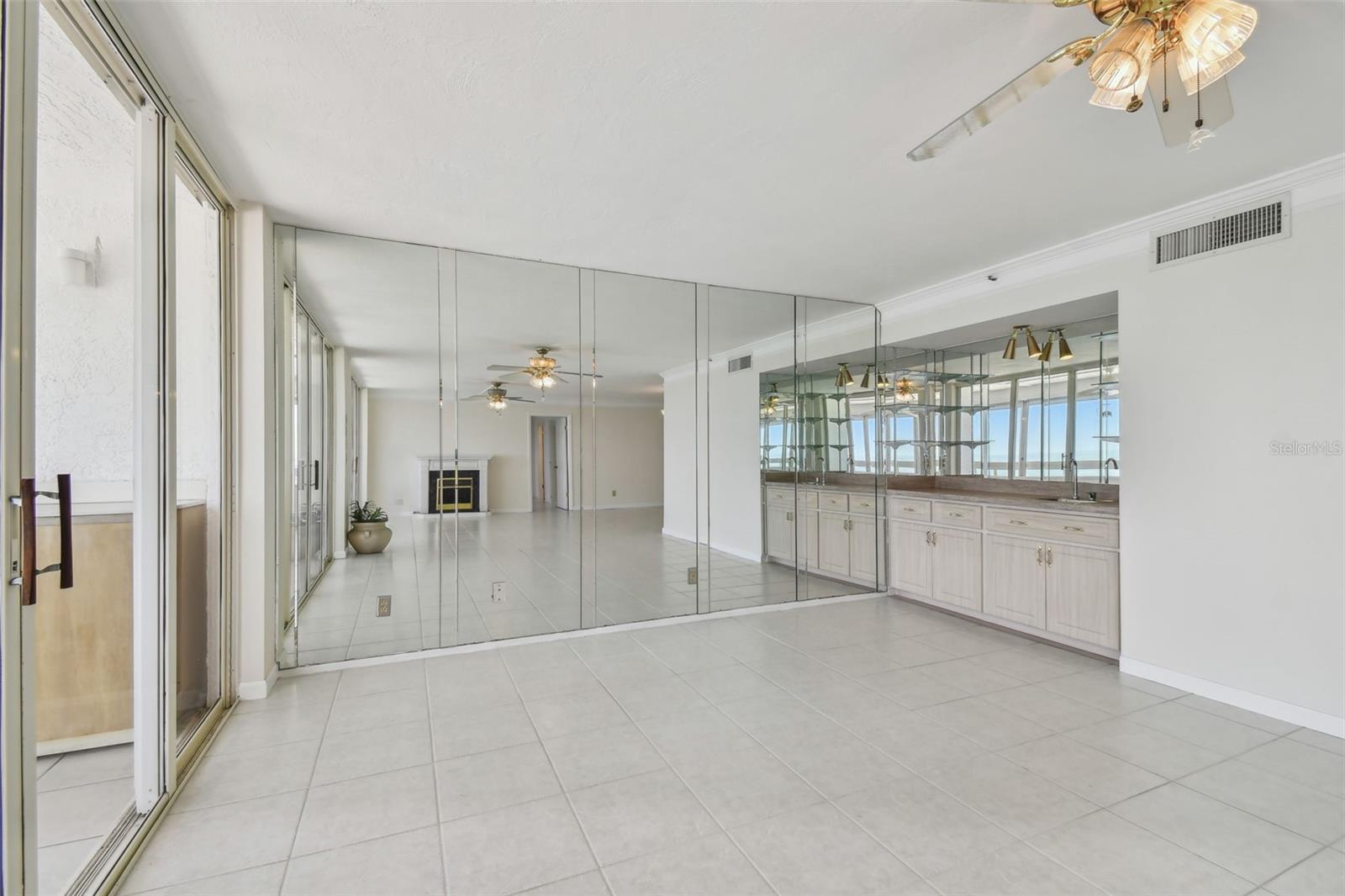 REDINGTON TOWERS 1 CONDO - Residential Lease