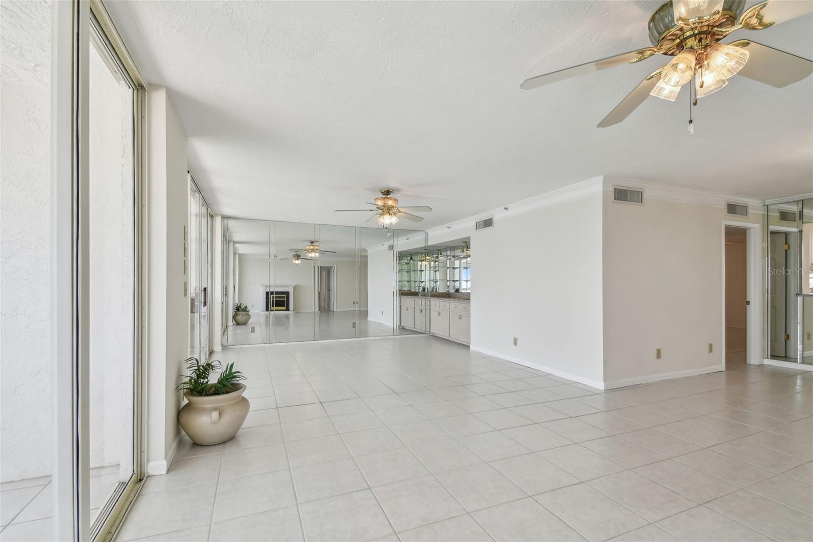 REDINGTON TOWERS 1 CONDO - Residential Lease