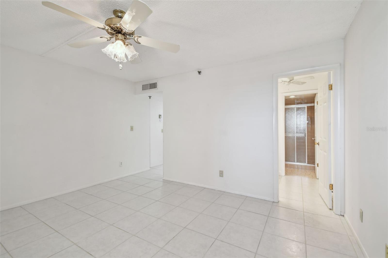 REDINGTON TOWERS 1 CONDO - Residential Lease
