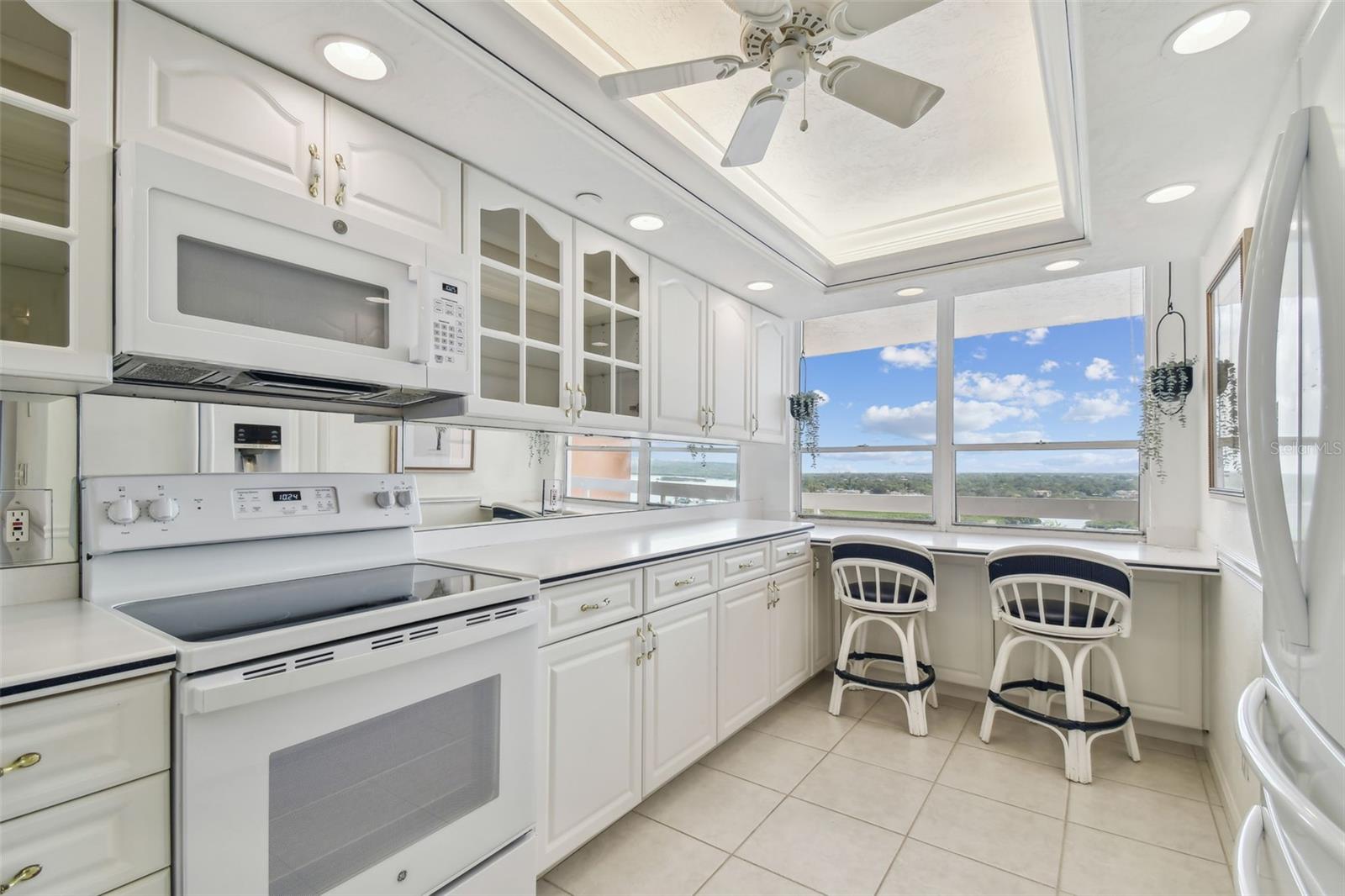 REDINGTON TOWERS 1 CONDO - Residential Lease