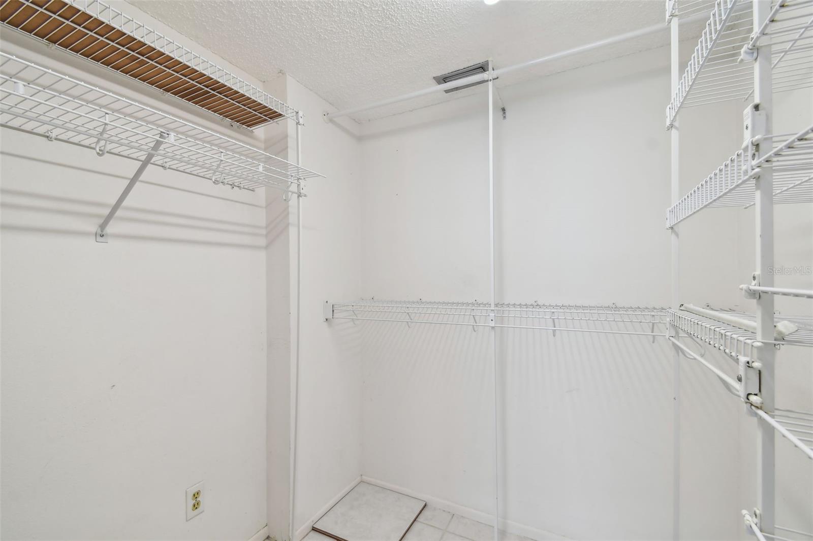 REDINGTON TOWERS 1 CONDO - Residential Lease