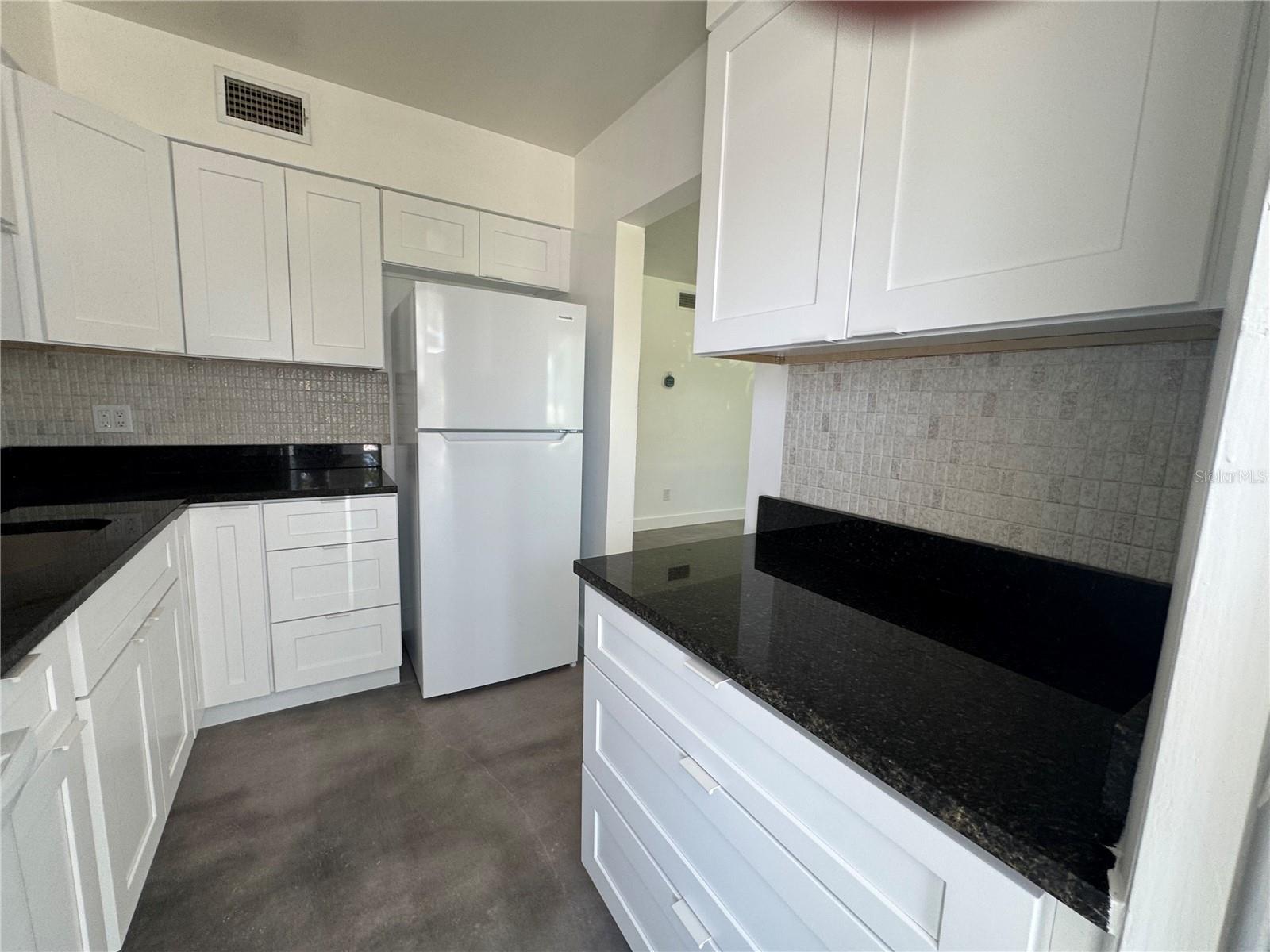 ISLE OF PALMS - Residential Lease