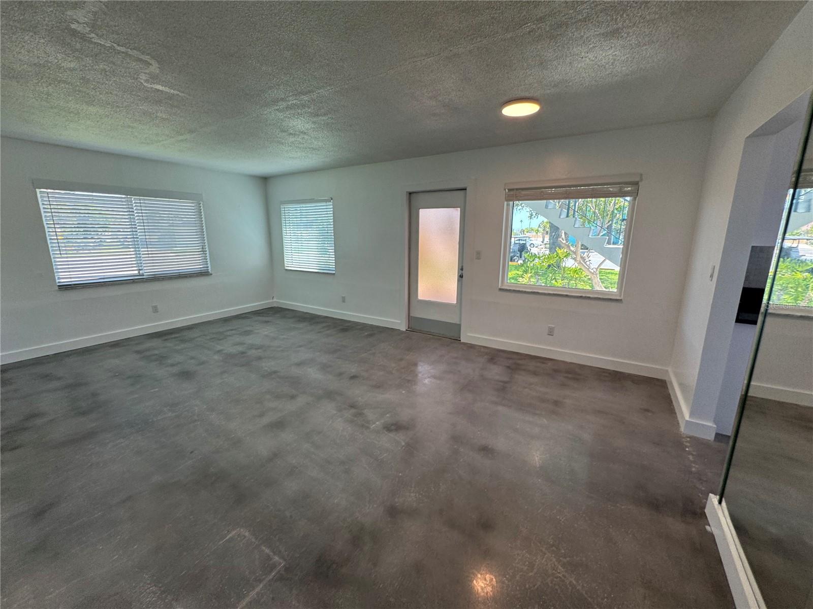 ISLE OF PALMS - Residential Lease