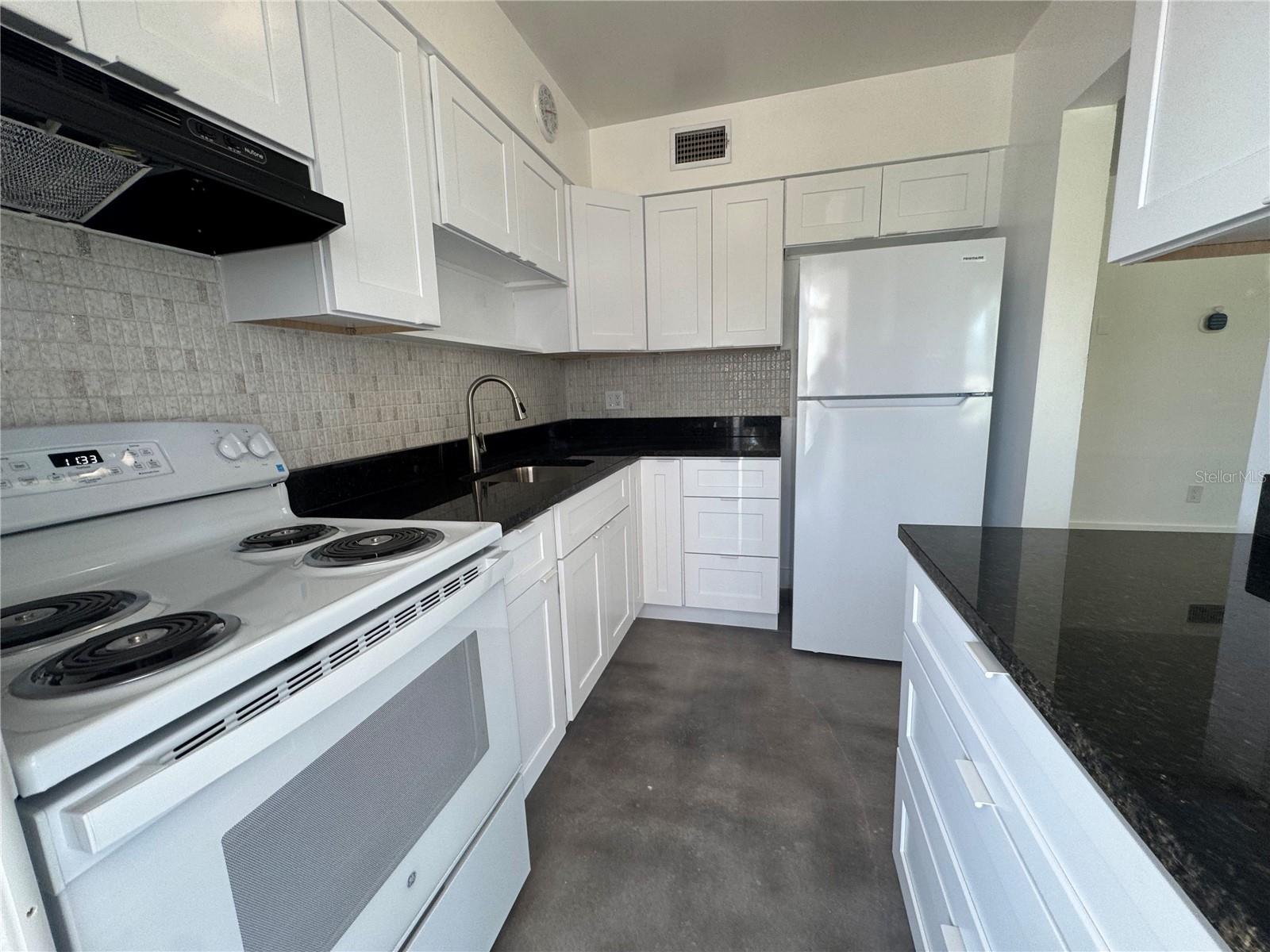 ISLE OF PALMS - Residential Lease