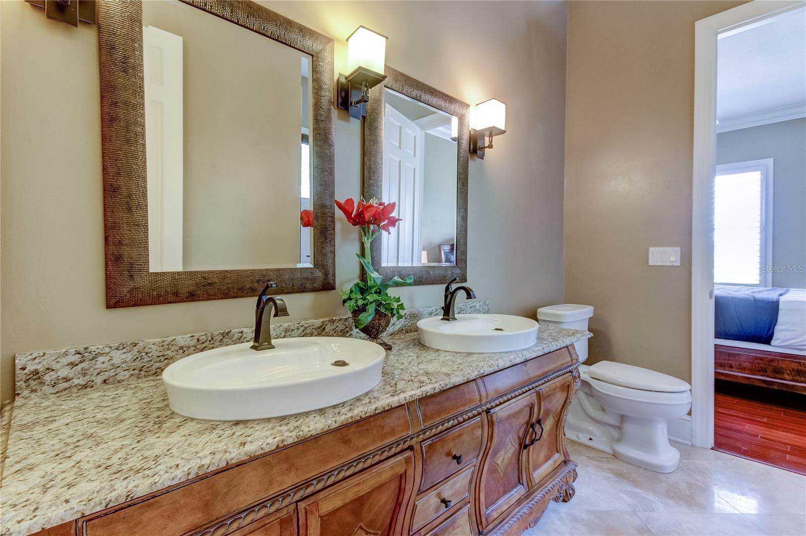 CHEVAL POLO & GOLF CL PHAS - Residential Lease