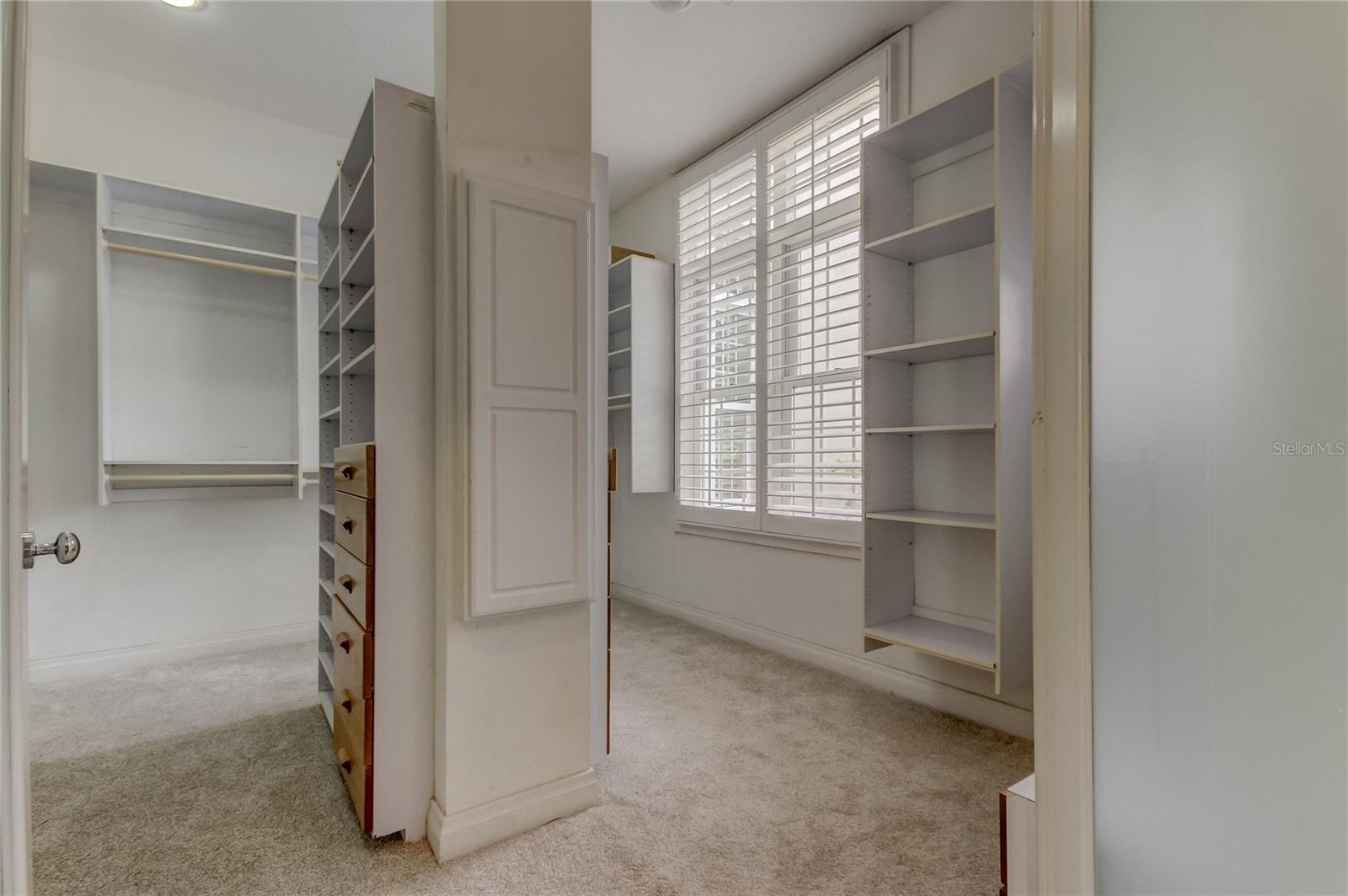 CHEVAL POLO & GOLF CL PHAS - Residential Lease