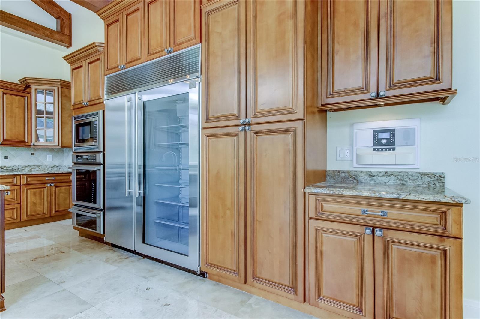 CHEVAL POLO & GOLF CL PHAS - Residential Lease