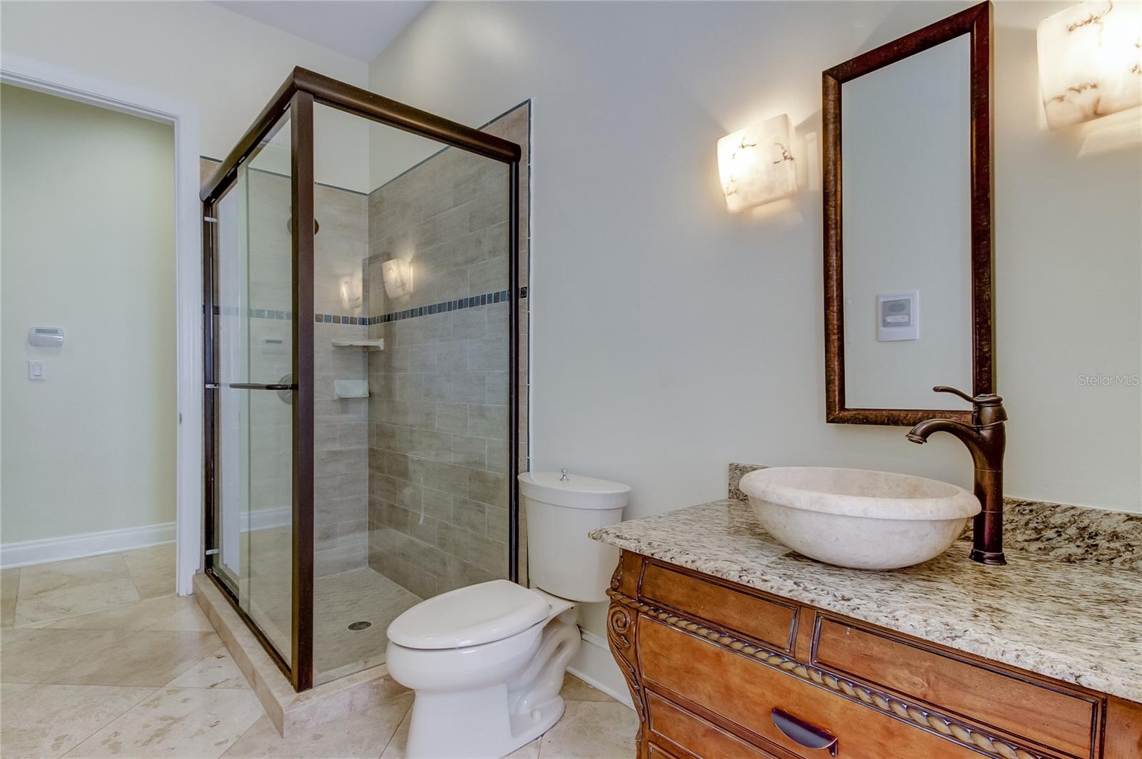 CHEVAL POLO & GOLF CL PHAS - Residential Lease