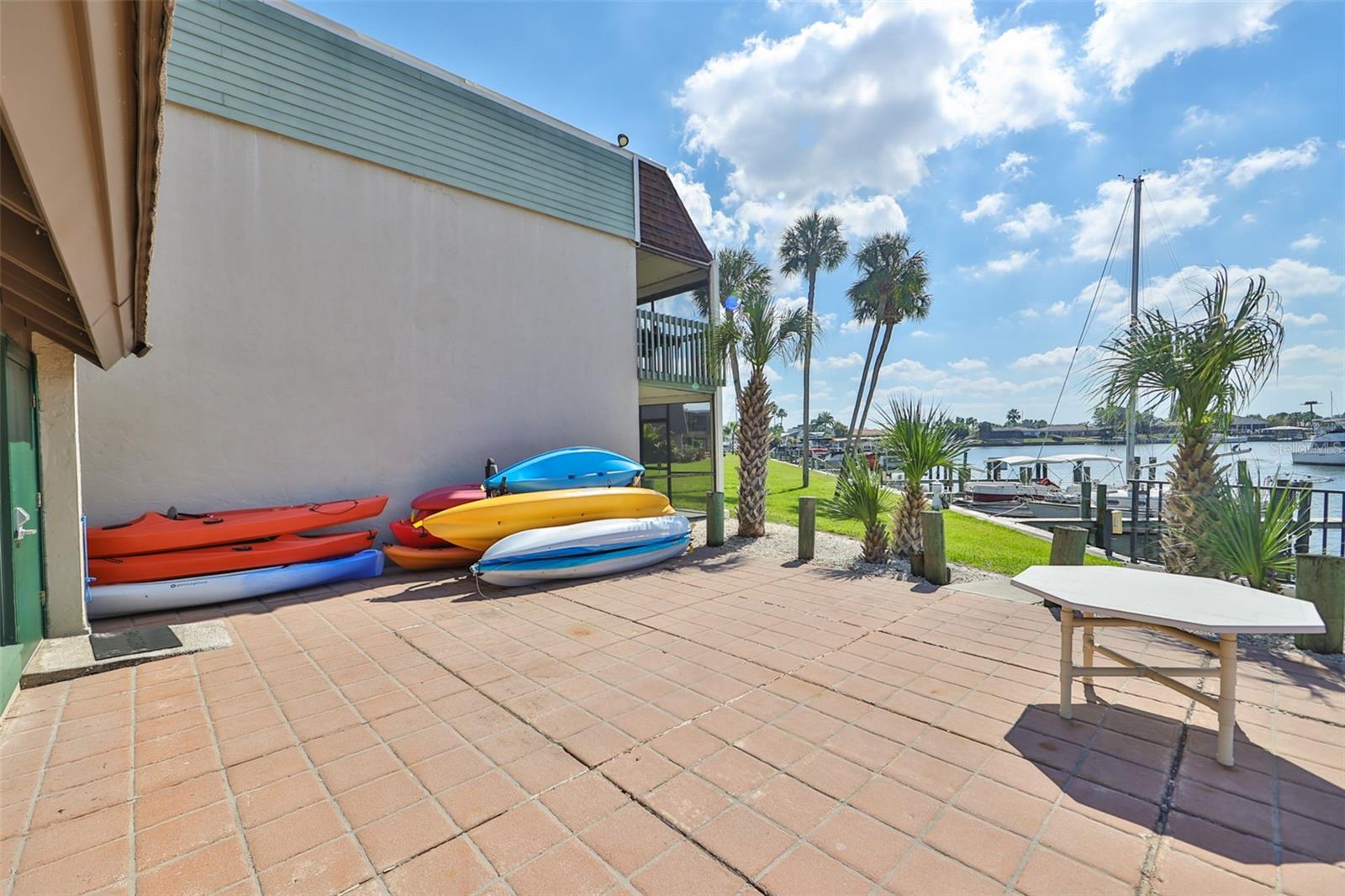 ANCHOR POINT A CONDO - Residential Lease